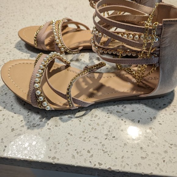 Gladiator sandals - Picture 2 of 3